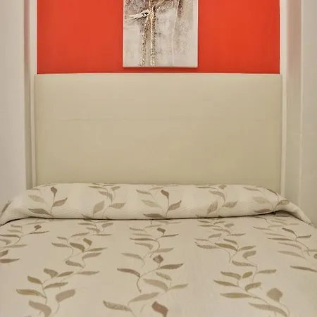 La Colegiata Πανσιόν 2*