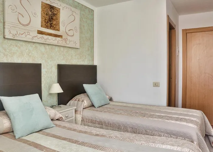 科莱吉塔教堂旅馆 招待所 2*