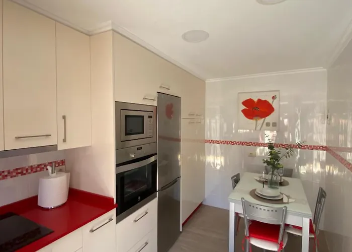 科莱吉塔教堂旅馆 比戈